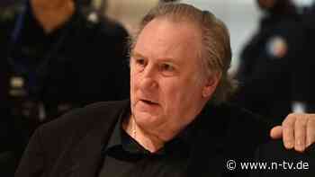 "Was ist an 'Muschi' schlimm?": Gérard Depardieu sagt persönlich vor Gericht aus