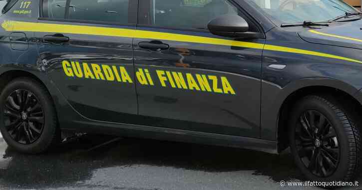 Stipendi d’oro ai familiari e commesse alle sue società, ma l’azienda era in liquidazione: 3 indagati a Napoli