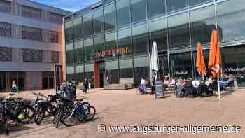 Buchhändler wünscht längere Öffnungszeiten der Augsburger Stadtbücherei