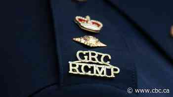 3 heli-skiers killed in southeastern B.C. avalanche, RCMP says