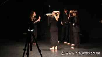 Boomse choreografe maakt dansvoorstelling rond epilepsie: “Die ziekte speelt een complex spel met je brein”