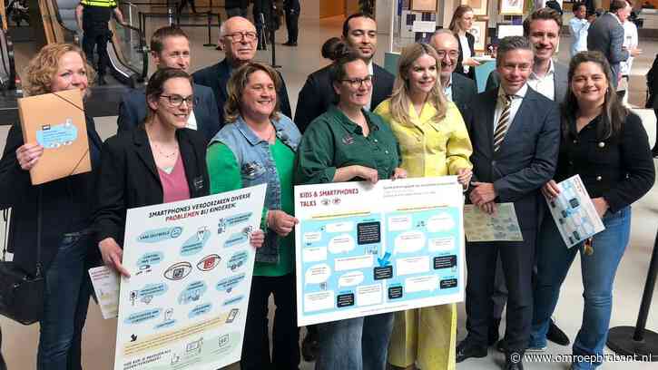 Moeders voelen zich gehoord in Den Haag over smartphonegebruik kids