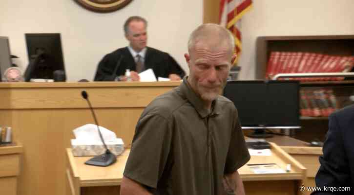 Warrant issued for Albuquerque man convicted of killing girlfriend