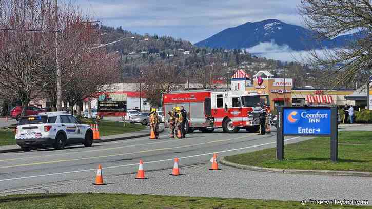 Update: Power still out at 1:40 p.m. after vehicle strikes hydro pole on Luckakuck
