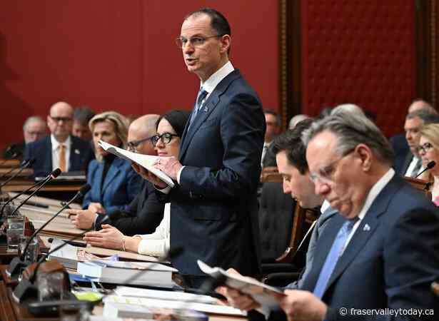 Record deficit, economic stimulus and other highlights of Quebec’s 2025-26 budget