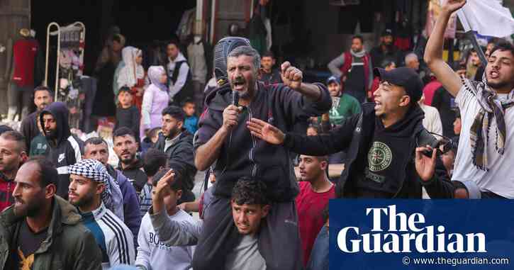 Hundreds join protest against Hamas in northern Gaza