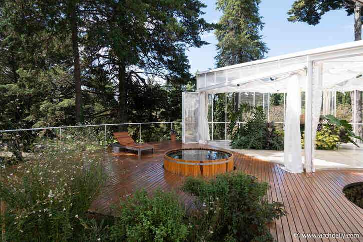 Beyond Transforming Structures: Creating New Atmospheres in Preexisting Architecture