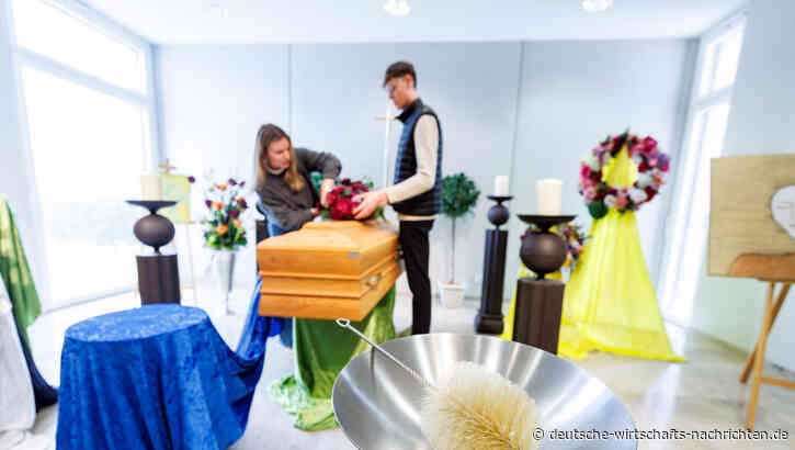 Ausbildung im Bestattungswesen: Wo Handwerk und Baggerfahren auf Medizin- und BWL-Studium treffen