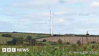 Wind turbine could be replaced with bigger one