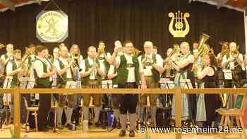 Starkbierfest der Wildenwarter Blaskapelle: Gelungener Auftakt zum Jubiläum