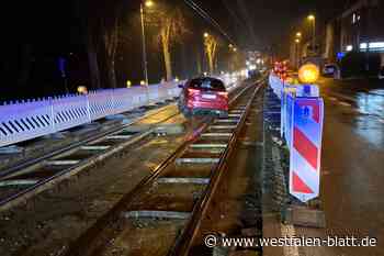 Rentnerin brettert in Bielefelder Bahnbaustelle
