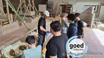 Leerlingen 2B van Spectrumcollege Campus Paal volgen workshop bouw