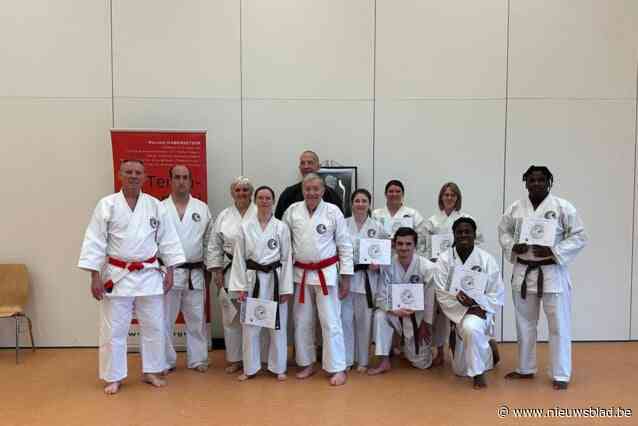 Tien leden van BRC Halle halen zwarte gordel in karate en kobudo