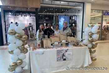 Studenten van Don Bosco winnen met duurzame snijplanken op Vlajo Verkoopdag