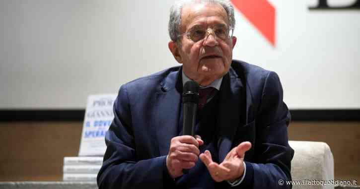 Prodi e i capelli tirati alla giornalista: “Un errore, ma non volevo aggredire. Rivendico la mia storia e onorabilità”