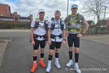Liefst drie inwoners van dezelfde gemeente aan de start van legendarische ultraloop door Sahara: “Gewone marathon werd wat te makkelijk”