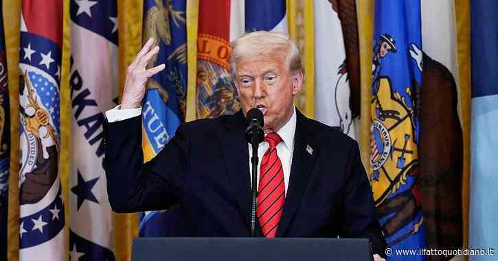 Guerra dei dazi, l’annuncio di Trump sulle auto: “25% sulle quelle importate. Inizia la liberazione dell’America”