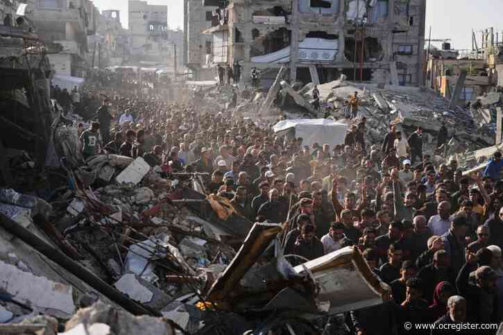 Palestinians protest Hamas in a rare public show of dissent in Gaza