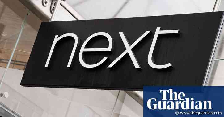 Major UK investors join push for retail giants to pay workers ‘real living wage’