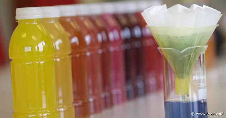 States move to ban, restrict use of synthetic dyes in candies and cereal