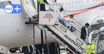 Flughafen Hannover-Langenhagen: Charterflug mit Ortskräften aus Afghanistan landet