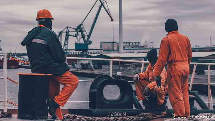 Duizenden zeelieden zonder geld en voedsel vast op achtergelaten schepen