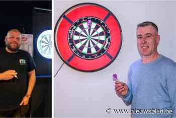 Stijn en Steven eren overleden vriend met groot dartstoernooi: “Brecht was enorm graag gezien”