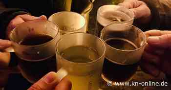 Kommentar zum Glasverbot in Eckernförde: Kommt bald die Helmpflicht?