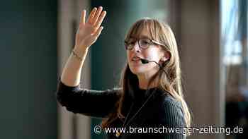 Astronautin macht‘s möglich: „Völlig losgelöst“ in Wolfsburg