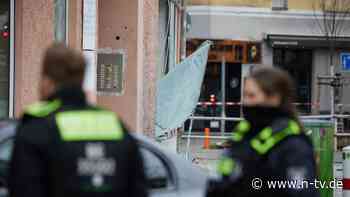 Razzia bei Silvester-Vandalen: Polizei findet weitere Böller bei Berliner Kugelbombern