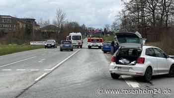 Kreuzungs-Crash auf der B304 bei Edling