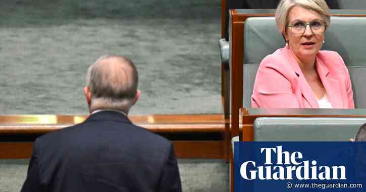 Labor’s grassroots environmental group dismayed by rushed bill protecting salmon industry