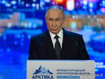 Putin: "Sulla Groenlandia Trump fa sul serio" e avverte: "Manderemo truppe nell'Artico"