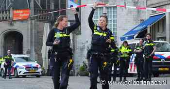 Geschokte getuigen zien hoe slachtoffers van achteren worden aangevallen: ‘Bel de ambulance!’