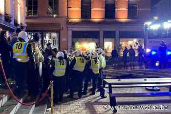 LIVE. Emoties lopen hoog op bij betogingen tussen links en rechts in Gent: waterkanon ingezet en zeker 20 arrestaties gedaan