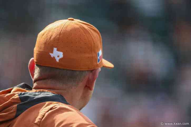 No. 7 Texas baseball has to 'play to a standard, not a scoreboard'