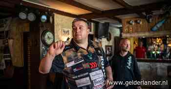 ‘Mikken is er niet meer bij’: wereldrecord darten kost Roy Otten meer dan zijn nachtrust