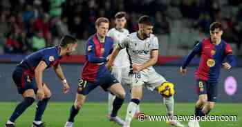 FC Barcelona na overtuigende zege in inhaalduel drie punten voor op Real Madrid