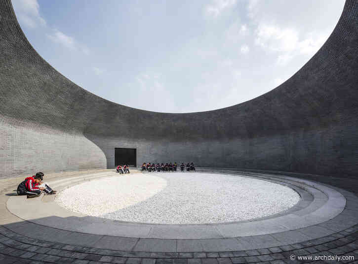 The Power of Scale: How Proportions Shape Human Experience