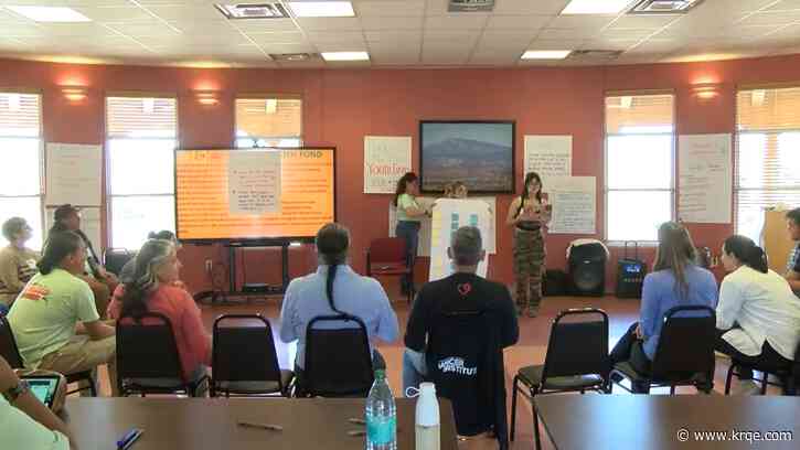 Youth leaders in northern New Mexico work to issue grants to community organizations