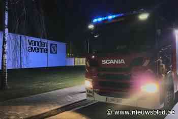 Container in lichterlaaie aan veevoederbedrijf