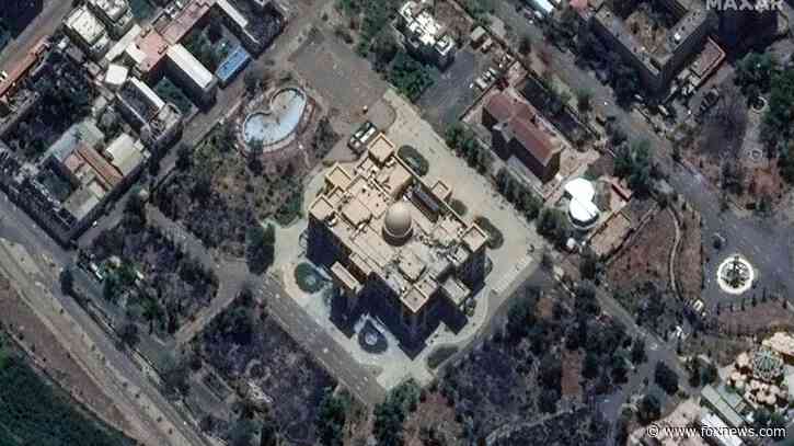 Sudanese army surrounds Khartoum airport in battle for capital, military sources say