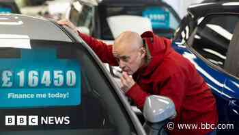 UK car firms urge help as Trump tariffs loom