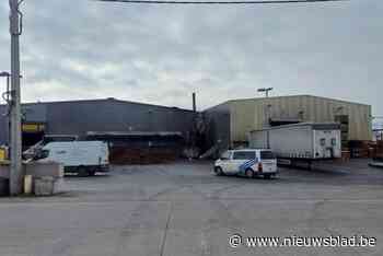 Arbeider gewond na val in bedrijf