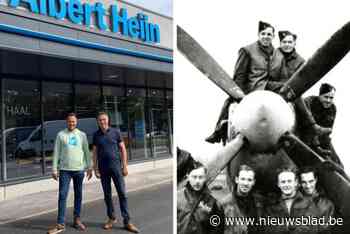 Frank (57) maakt op verzoek stickerboek dat uitpakt met oude dorpsbeelden: “De meeste zijn nooit eerder getoond”