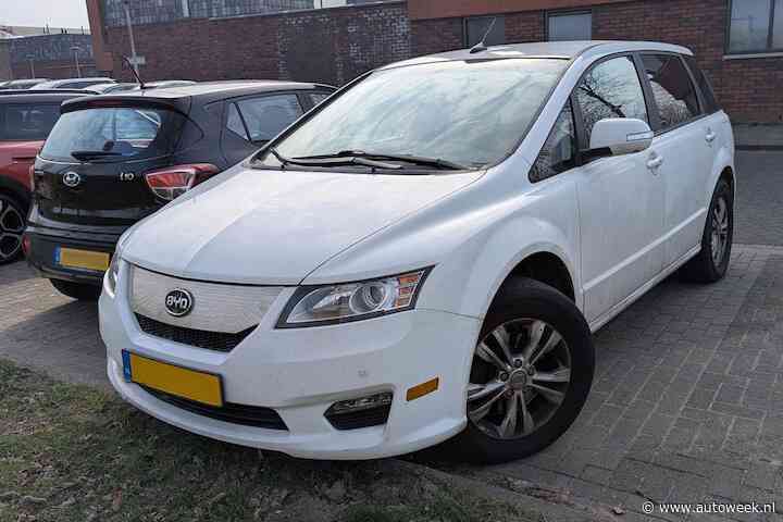 Deze BYD E6 is geen liefhebbersauto, maar wel bijzonder - In het Wild