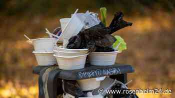 Verpackungssteuer gegen Vermüllung: Müssen Rosenheimer bald tiefer in die Tasche greifen?