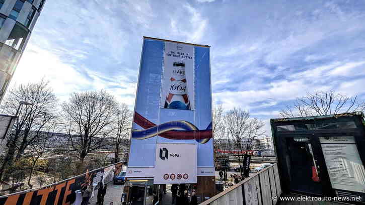 VePa: Zukunft parkt und lädt 12 Autos auf 49 m²