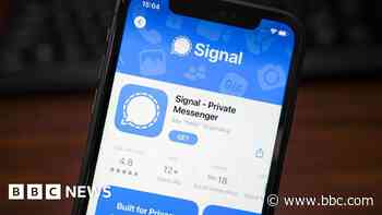 What is the Signal messaging app and how secure is it?