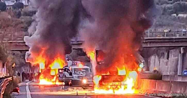 Assalto a un portavalori con incendio nel Livornese, traffico in tilt sull’Aurelia a San Vincenzo